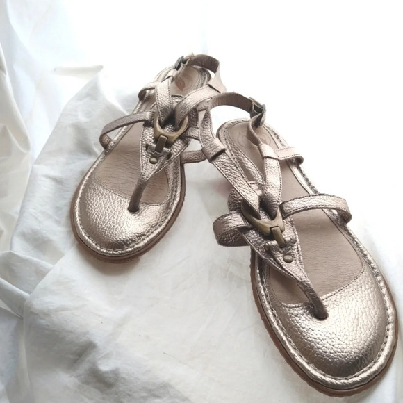 Nurture Memory Foam Sling Back Sandals EUC ❤️ - Picture 4 of 16
